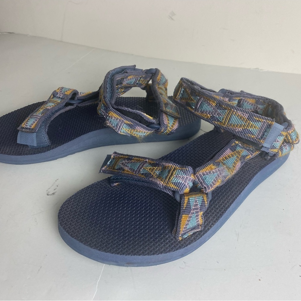 Teva Women Mosaic Indigo Universal Outdoor Sandals Flats shoes sz 6 - Picture 3 of 8